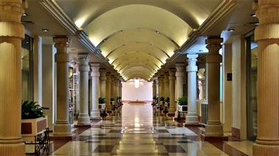 راهرو هتل هما شیراز راهرو هتل هما شیراز